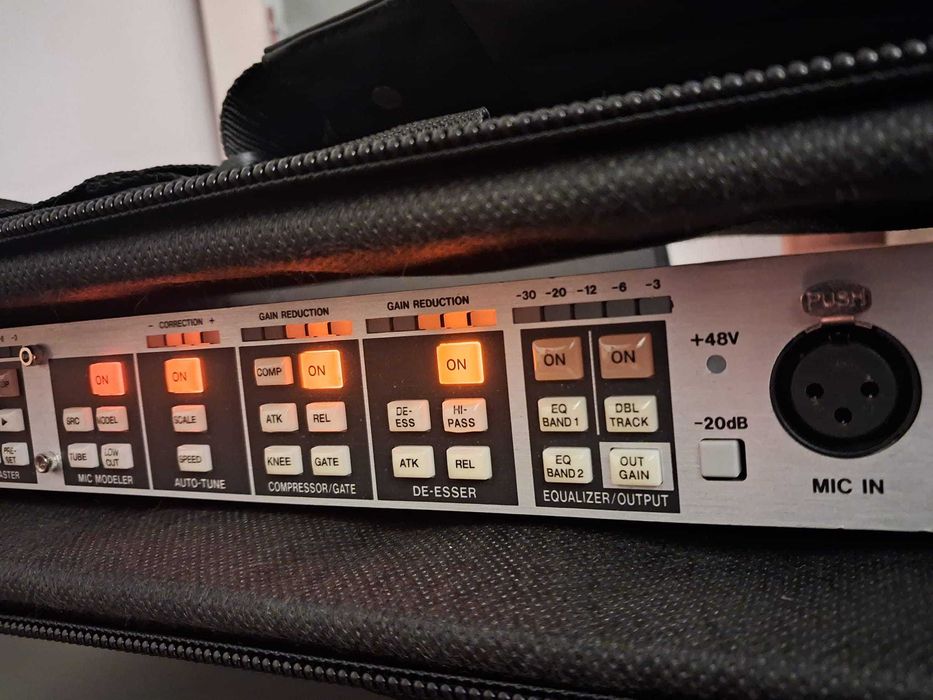 Procesor voce Tascam TA - 1 VP