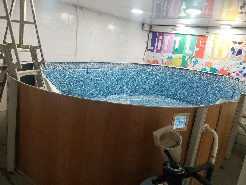 Продам бассейн большой