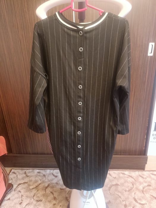 Vând bluze dama  și pulovere lungi L