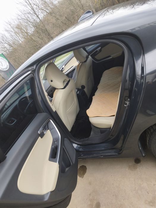 Volvo S60 D3 163CP 2011 – 5 cilindri – distribuție schimbată-