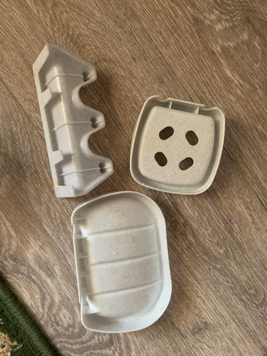 Продам принадлежности для ванной комнаты