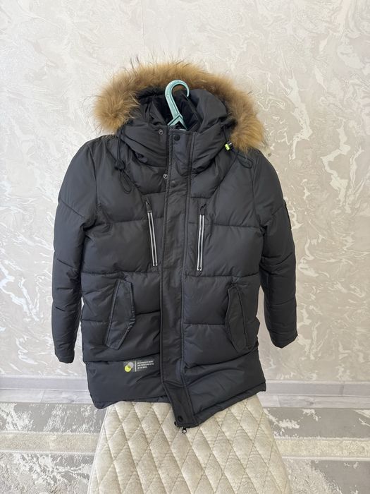 Продам куртку на мальчика