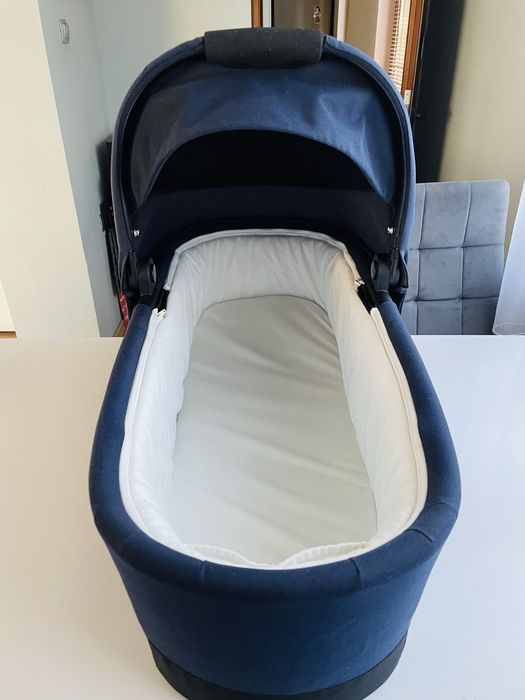 Лятна количка Cybex Balios S Lux и кош за новородено Cybex Cot S