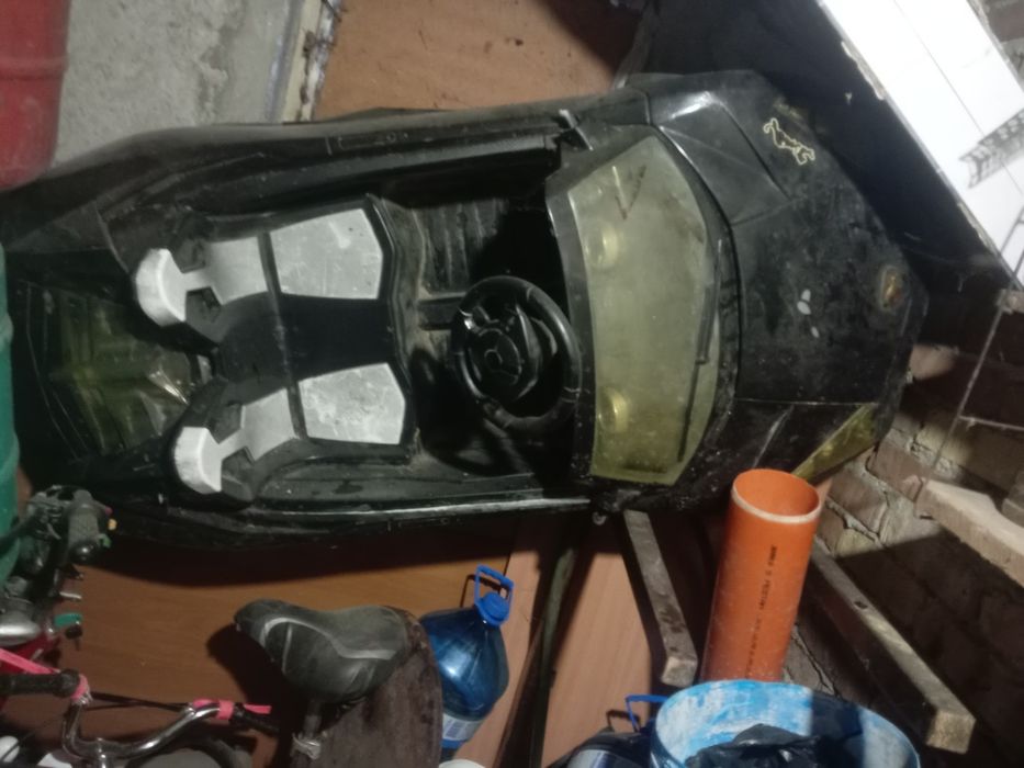 Продавам всичко това