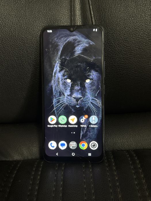 Vivo Y03 8/128 продам