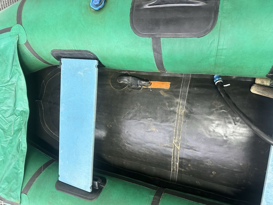 Продам лодку 2-х местную