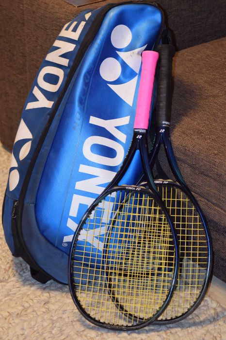 Yonex New EZONE 100 SL, 270g, 2 Rachete la pret de una + geanta bonus