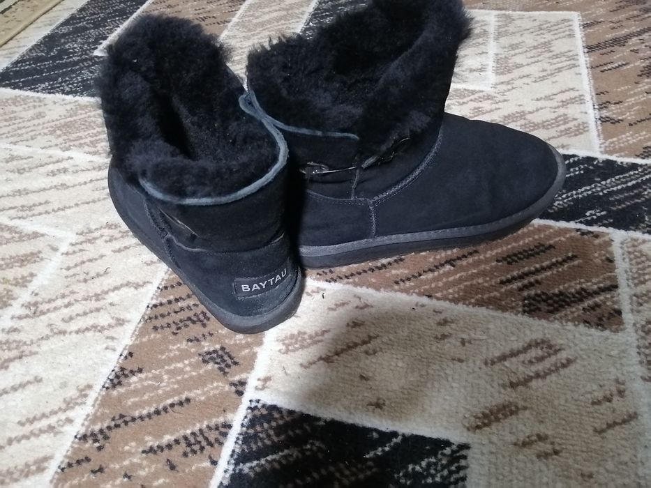 Продам ботинки зимние