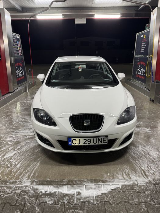 SEAT Leon 2011 — imagine 4