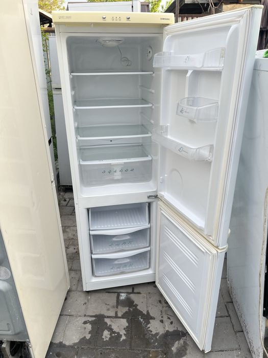 Холодильник Samsung доставка есть Алматы