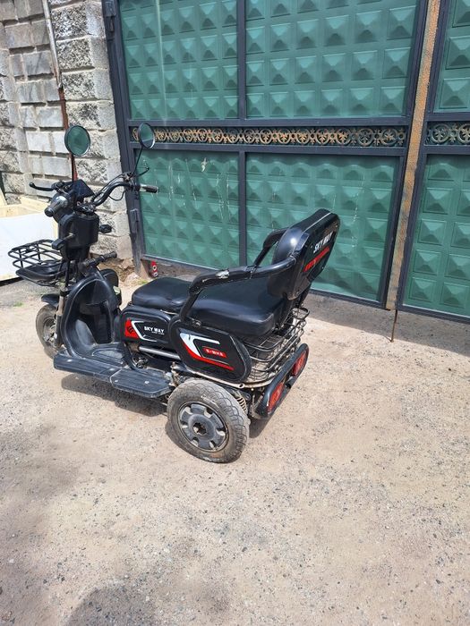 Трицикал скутер sky way e bike