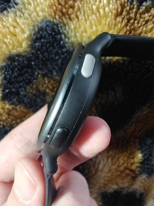Продам Garmin vivoactive 5