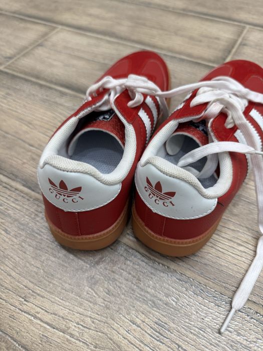 Кроссовки адидас женские