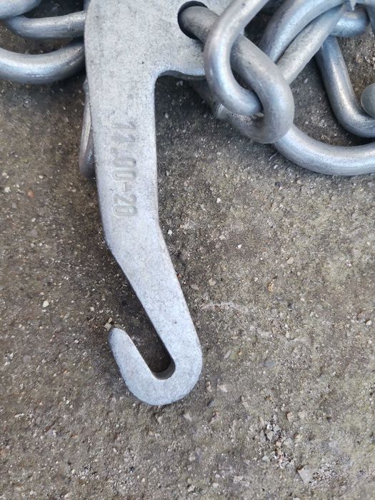 Вериги за камион 295/60/22,5 -2бр ; нова верига 11-20 1бр