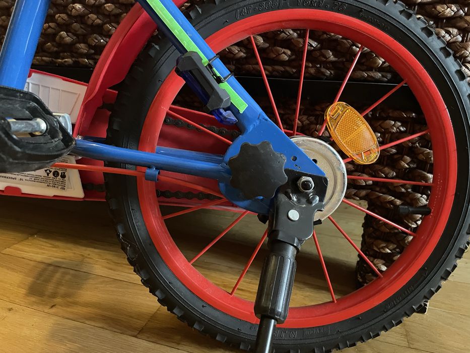 Bicicleta copii 4-6 ani