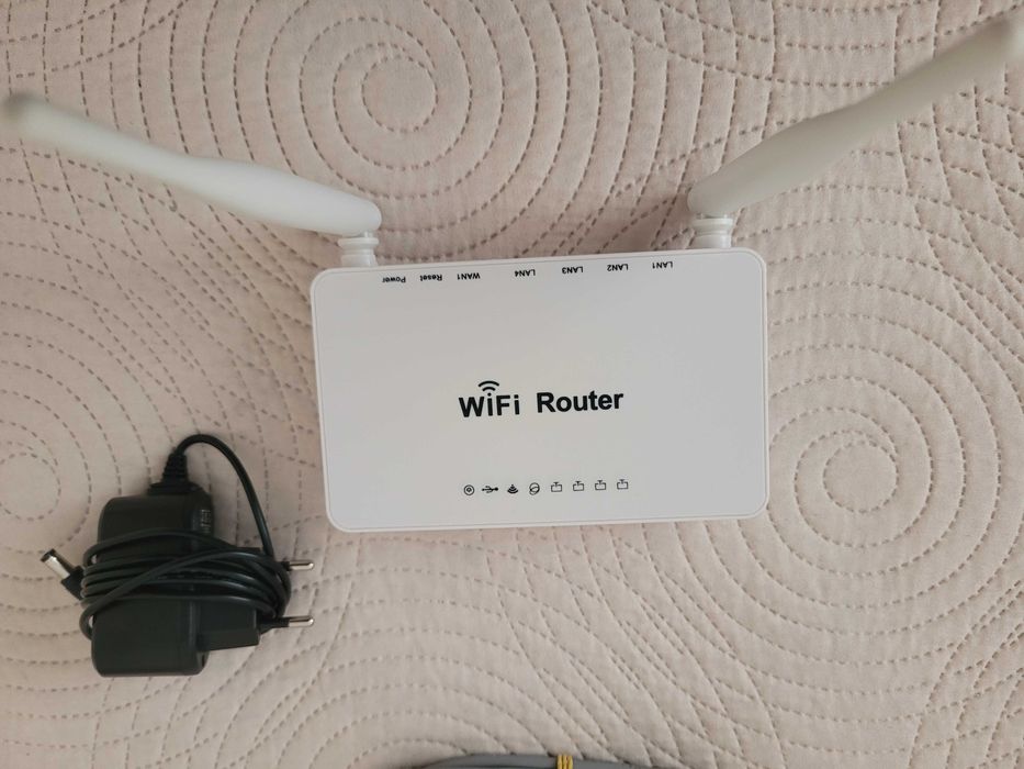 Wi-Fi рутер Smartcom работещ с всички интернет доставчици