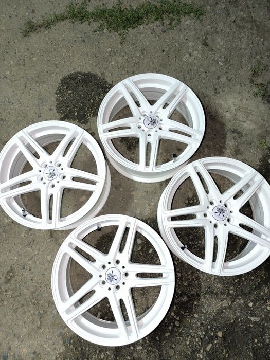 Продам диски на subaru r17 разболтовка 5.100