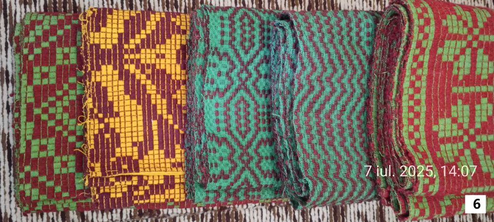 Macate țesute din lână