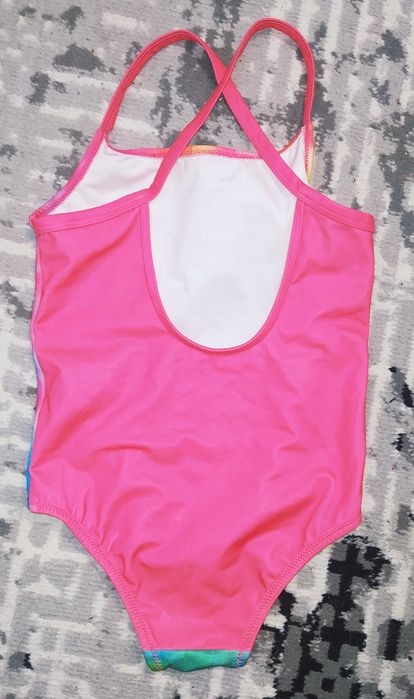 Купальник на девочку р.8-9 лет