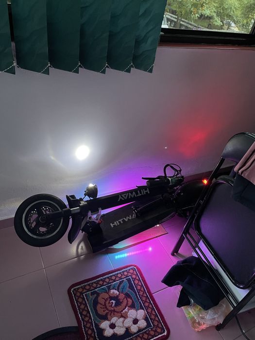 Trotineta electrica 3 viteze până la 50 km\h în stare foarte bună.