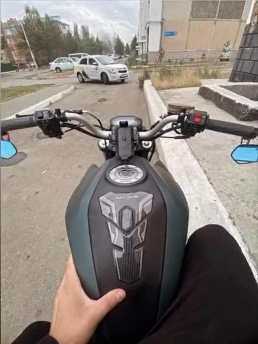 Продаю мотоцикл, срочно
