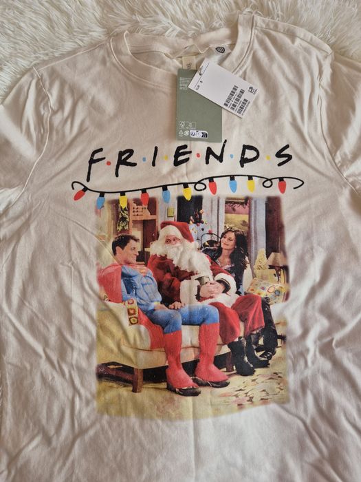 Н&М тениска с принт "Приятели"