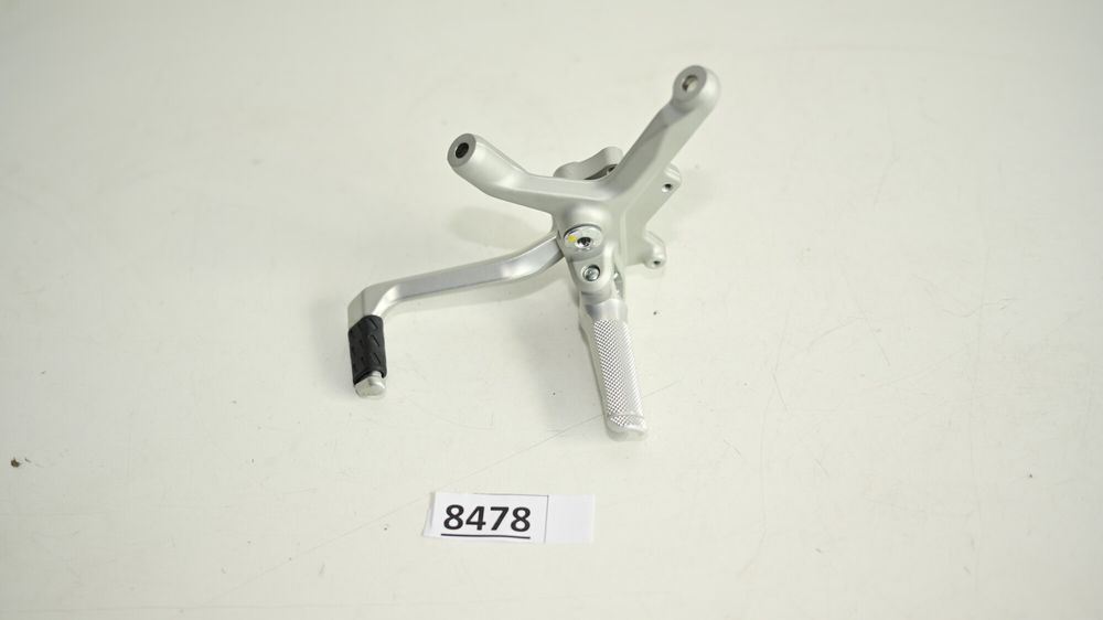 Ducati Streetfighter V2 Suport cu scarita stanga si pedala schimbator