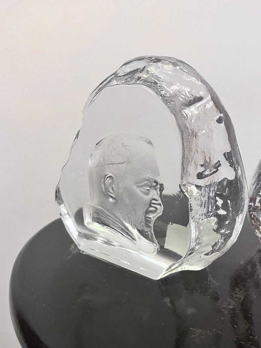 Set 2 fiburine bibelouri cristal Italia statuete bibelou prespapier marcate