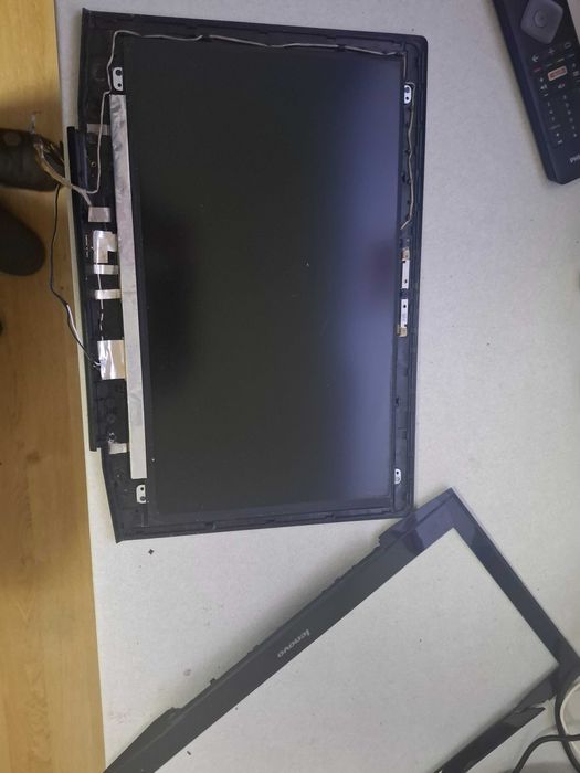 Display Laptop Lenovo Y50-70