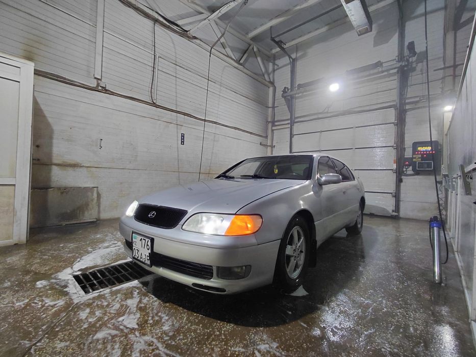 Продам Lexus gs 300