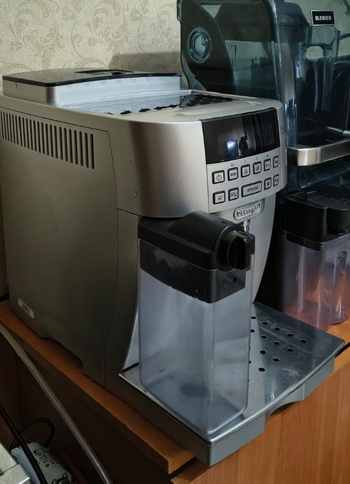 Автоматическая Кофемашина Delonghi