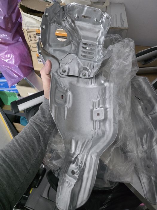 Protecție eșapament ford focus 1.0 ecoboost