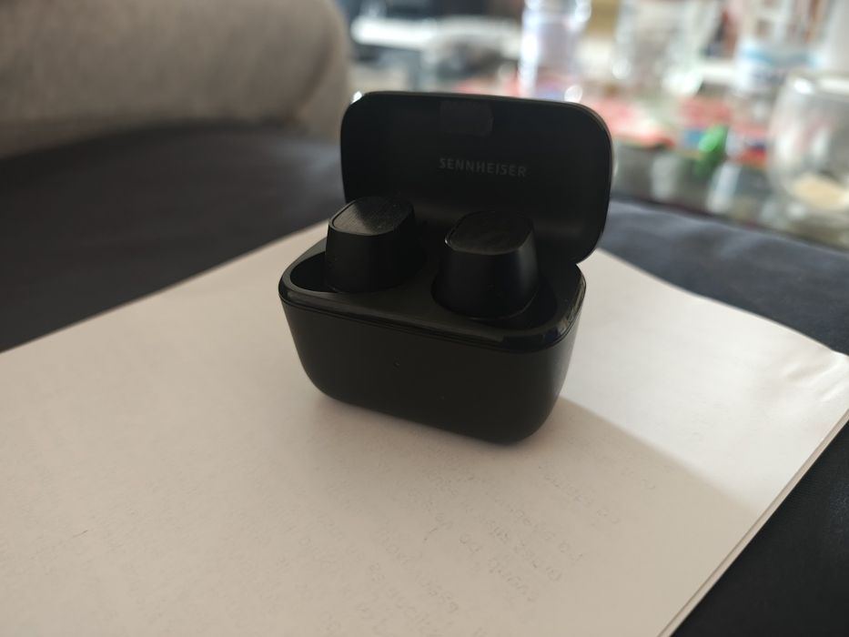 Слушалки  Sennheiser