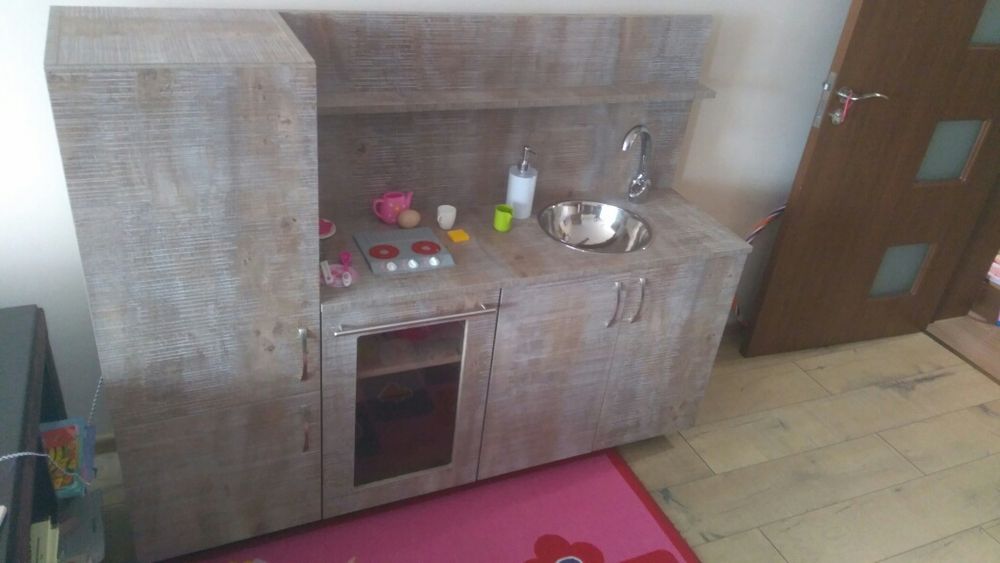 Детска кухня от 18 мм ПДЧ
