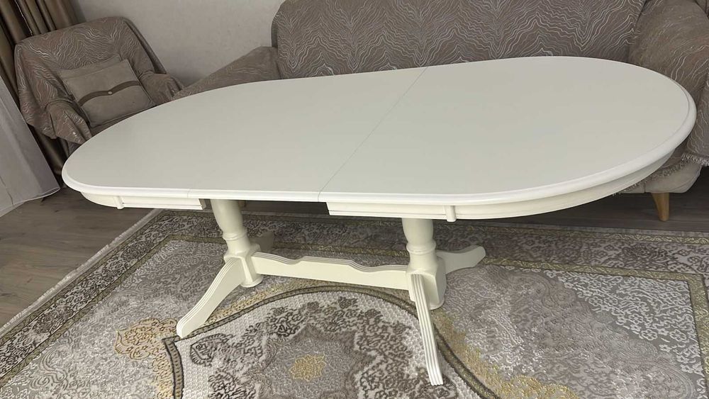 Продам стол в отличном состоянии