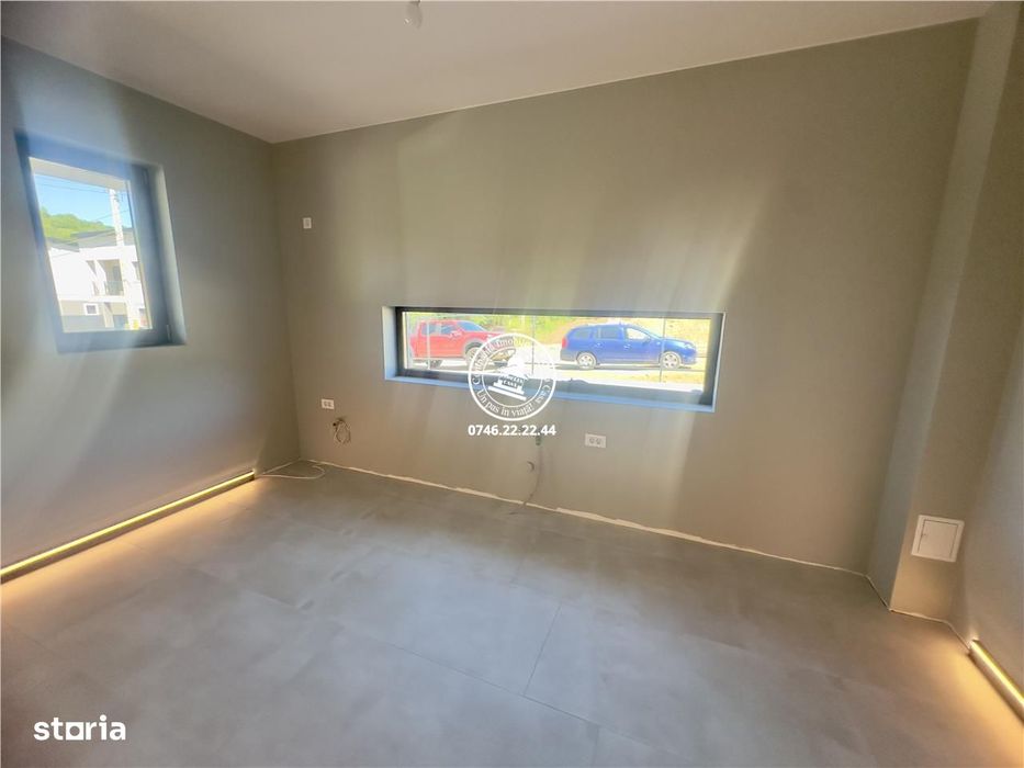 Vila  de vanzare  Visani,