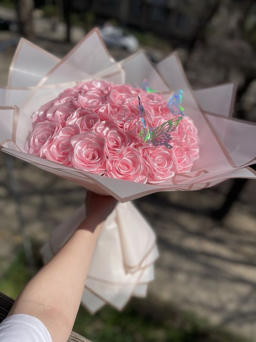 Букет из атласной ленты