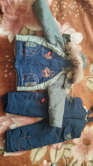 Детская дубленка, комбинезон
