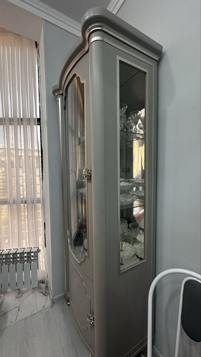 Российский Сервант 125к как новый