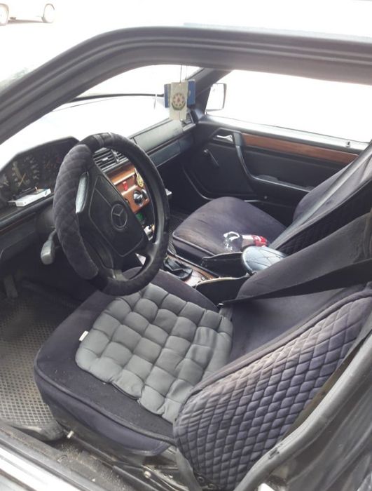 Продам Мерседес Е200