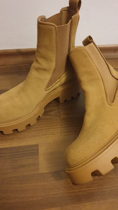 Ghete dama Zara piele intoarsa