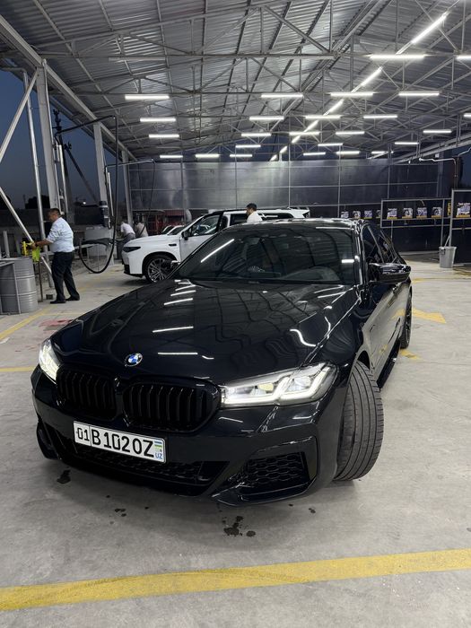 BMW G30 M5 gibrid