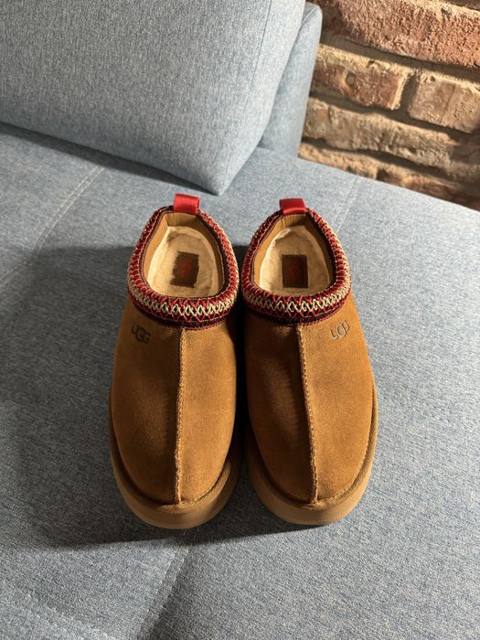 Ugg tazz 2 originali noi marimea 37