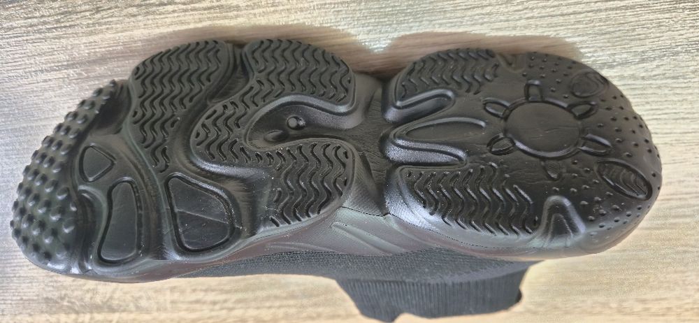 Pantofi sport fete, mărimea 34