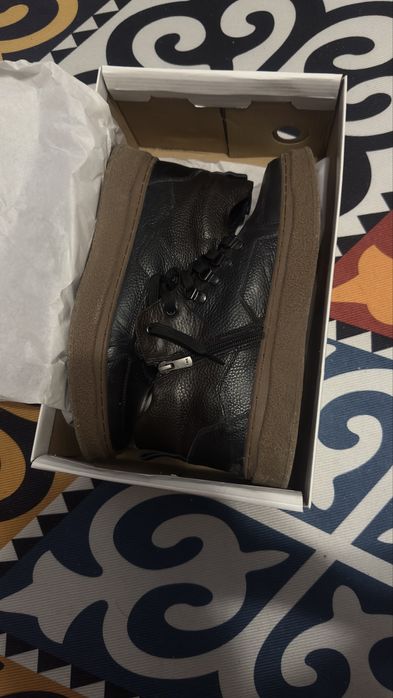 !Мужска обувь продается не дорого!