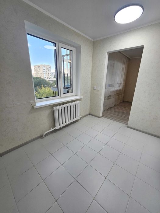 Продам 2комн Сарырка/Абая