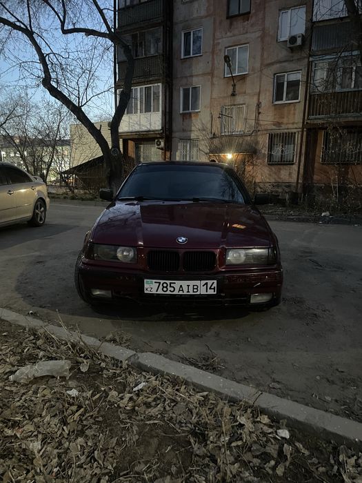 Продам BMW 2.5 объем м50