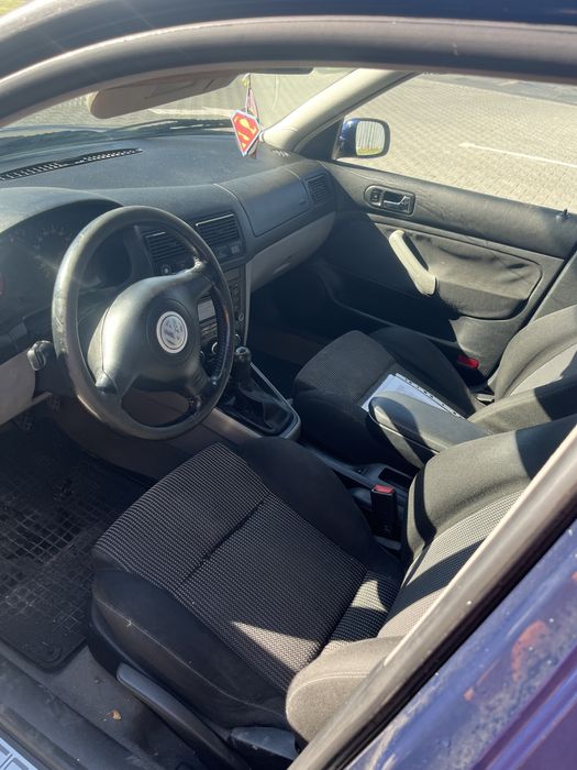 Vand Golf 4 1.4 Benzina si Gpl