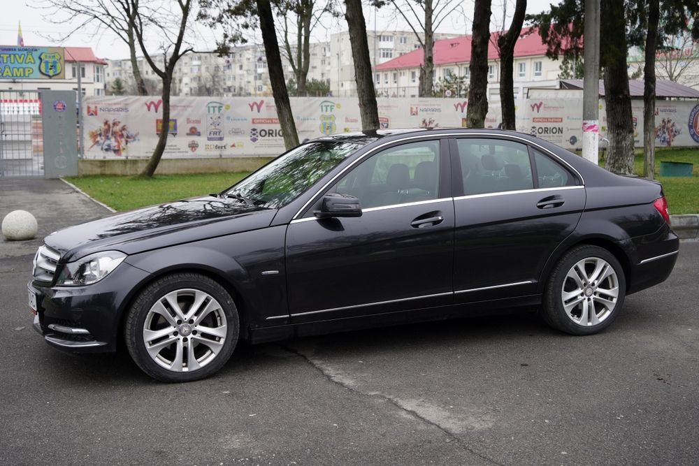 Mercedes C180CDI impecabil