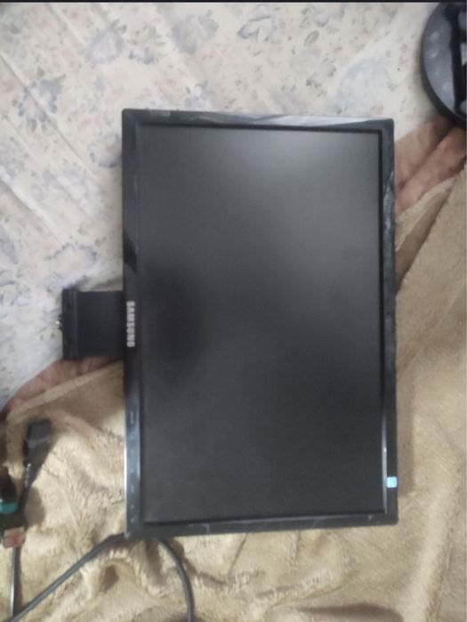 монитор 60 Герц за смешную цену